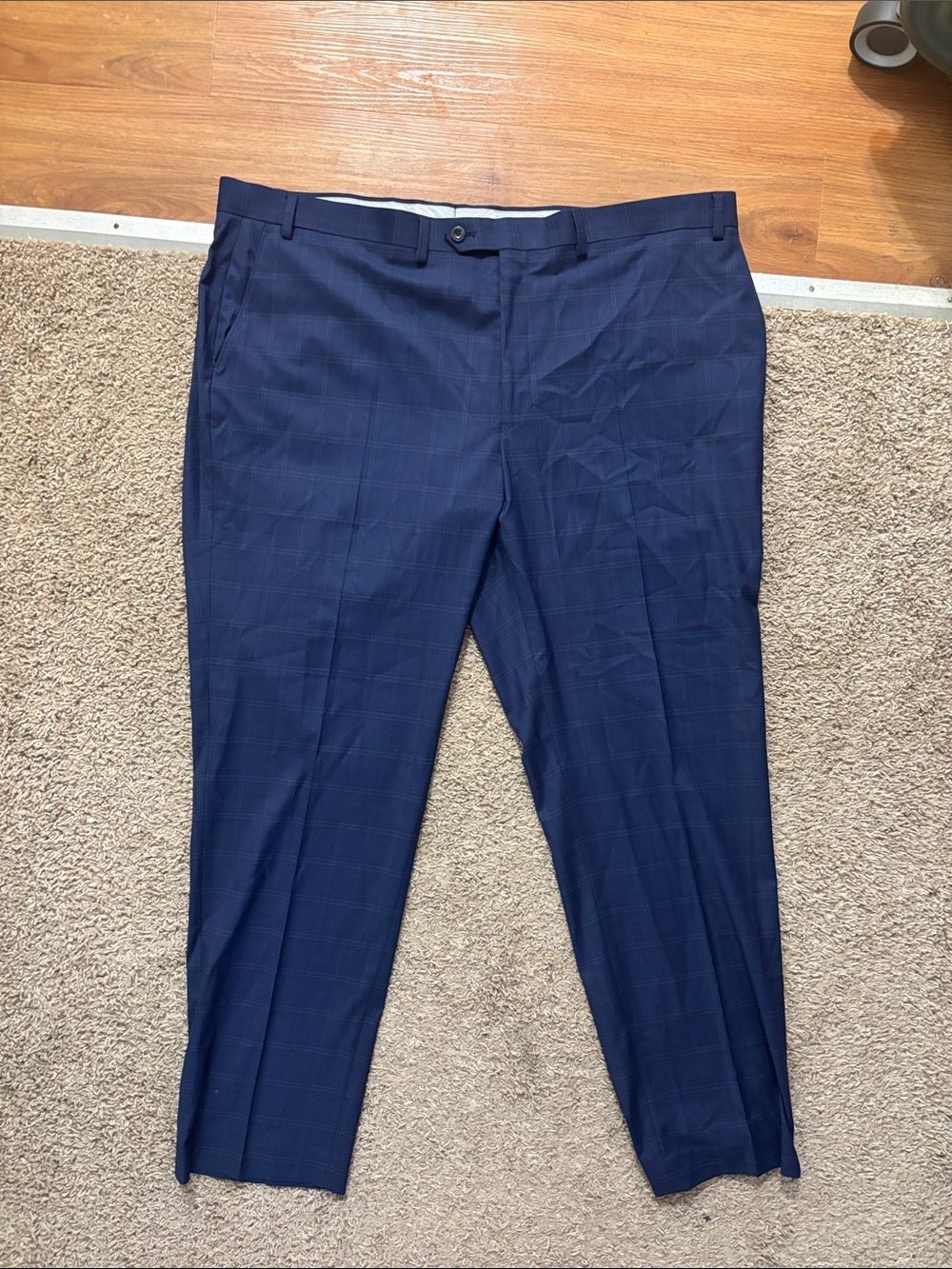 Michael Kors Men’s 44Wx32L Navy Light Plaid Dress Pants - Classic Tailored Fit